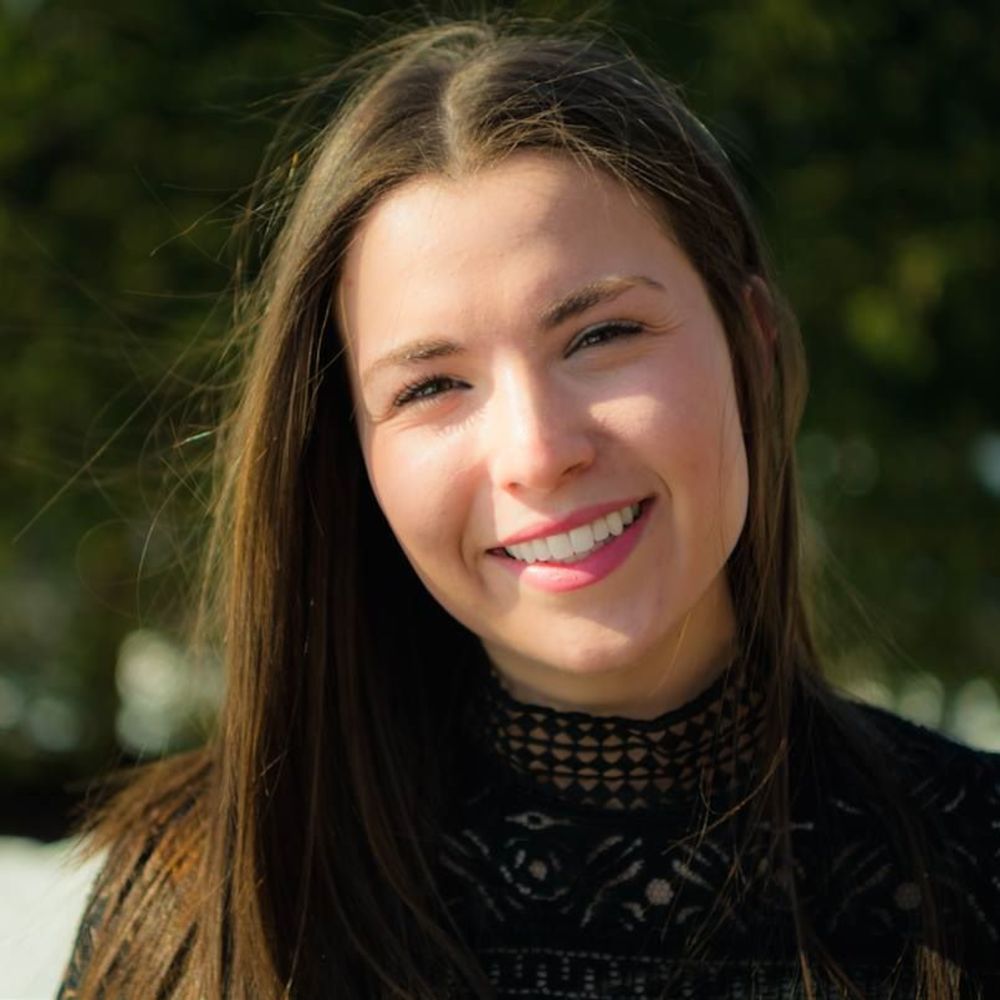 Meet your Posher, Rebecca